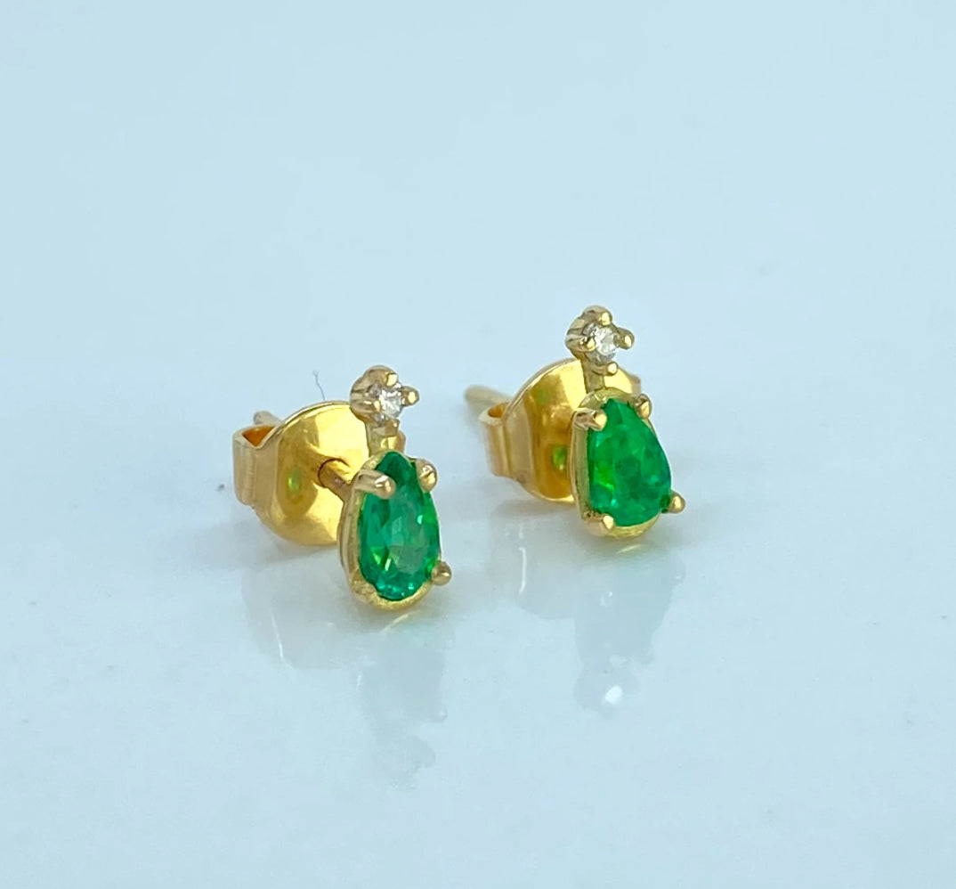 Regal Green Studs